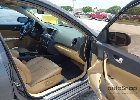 2009 Nissan Maxima 3.5 Sv from USA, damaged, VIN 1N4AA51E59C846909